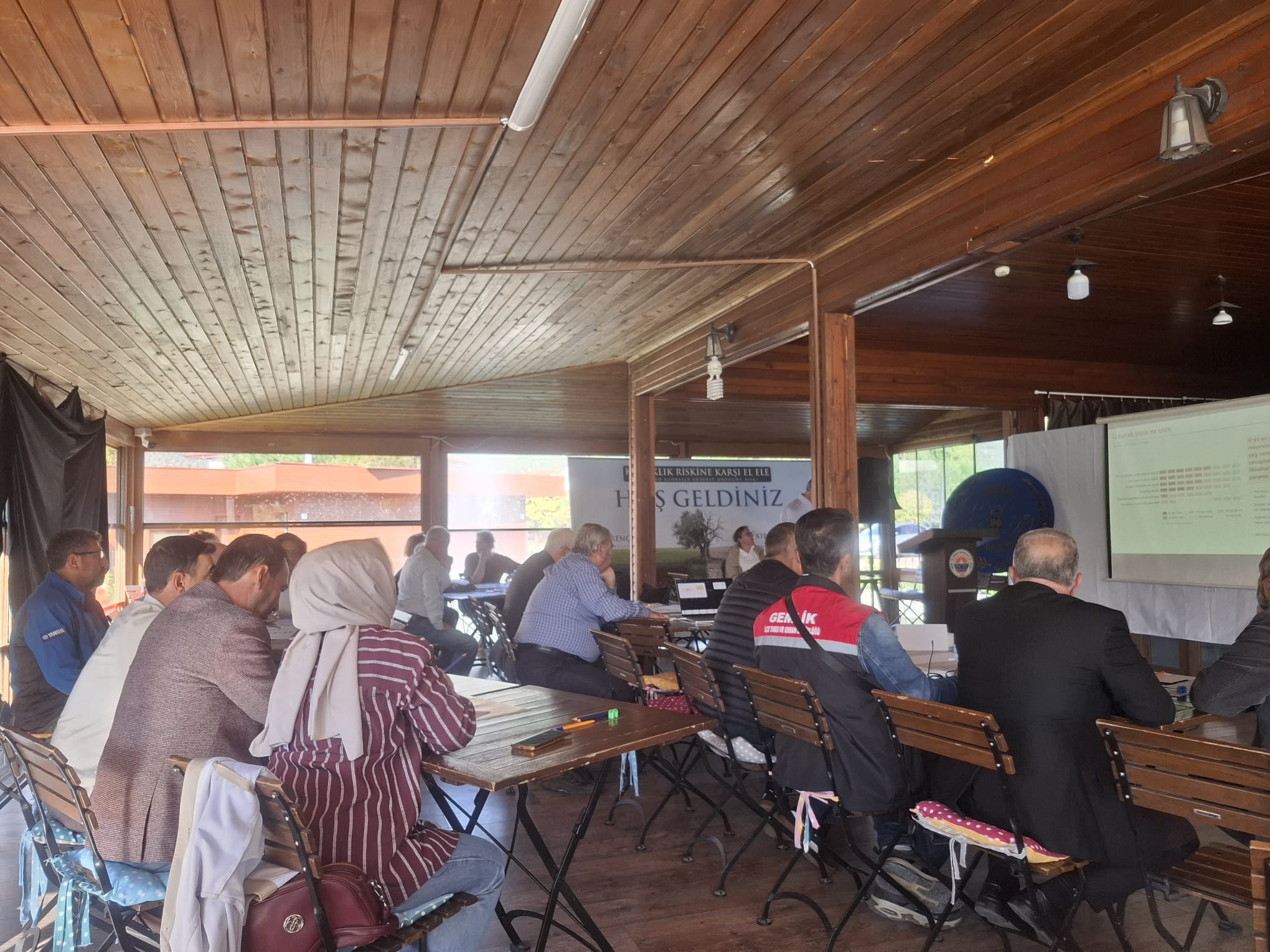 BURSA’NIN GEMLİK İLÇESİNDE “KURAKLIK RİSKİNE KARŞI EL ELE” ÇALIŞTAYI GERÇEKLEŞTİRİLDİ.